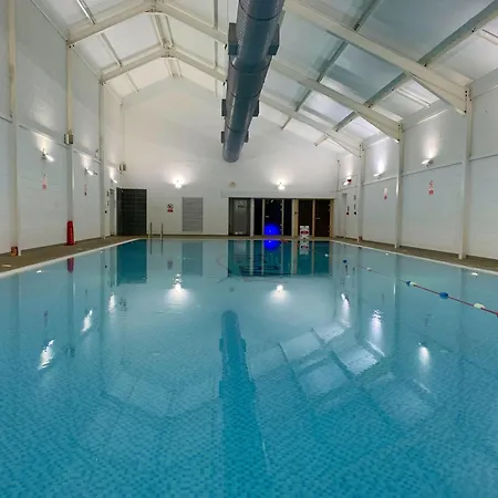 Nyaraló Bayside At The Bay Filey, Sleeps 10 In 4 Bedrooms, Pet-free *