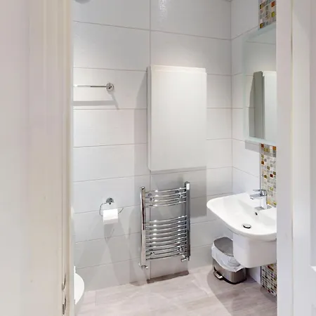Nyaraló Bayside At The Bay Filey, Sleeps 10 In 4 Bedrooms, Pet-free *
