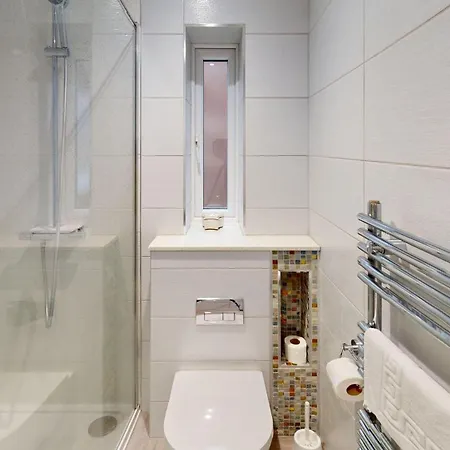 Bayside At The Bay Filey, Sleeps 10 In 4 Bedrooms, Pet-free Nyaraló Filey
