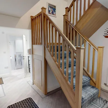 Bayside At The Bay Filey, Sleeps 10 In 4 Bedrooms, Pet-free 펜션 *