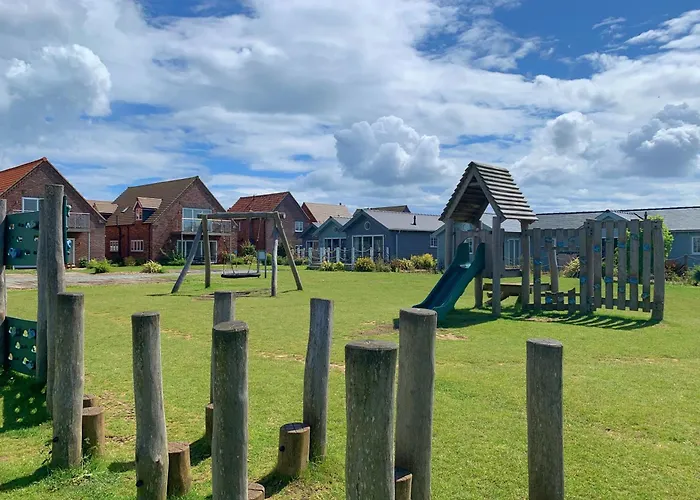 Hébergement de vacances Bayside At The Bay Filey, Sleeps 10 In 4 Bedrooms, Pet-free *